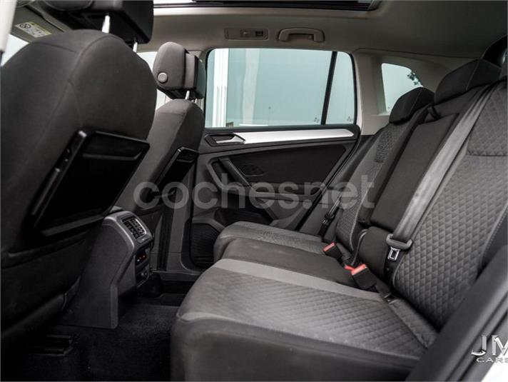 VOLKSWAGEN Tiguan Sport 2.0 TDI DSG 5p.