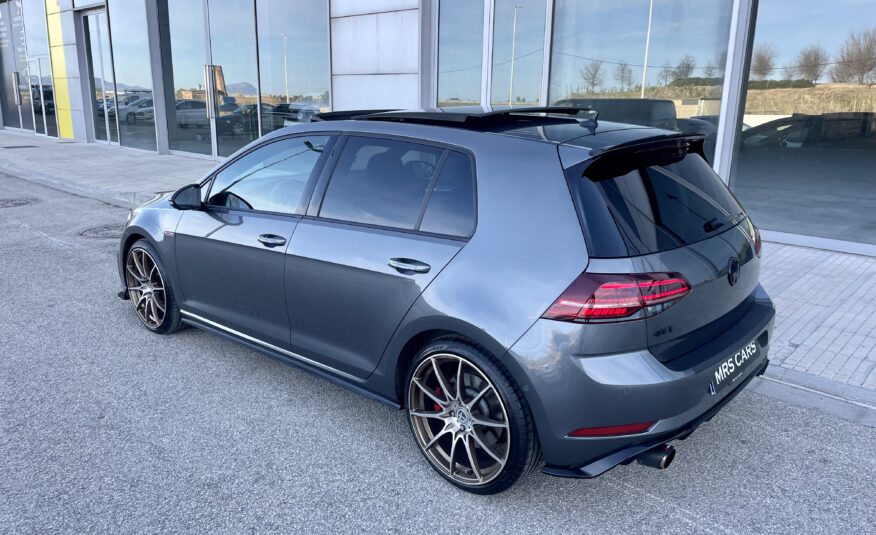 VOLKSWAGEN Golf Gti performance