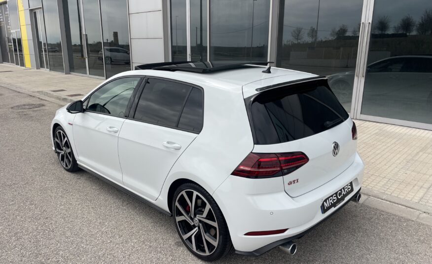 VOLKSWAGEN Golf Gti performance